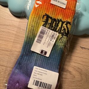 Dolls Kill Gradient Rainbow Tie-Dye Crew Socks - Orange Yellow Green Blue Purple